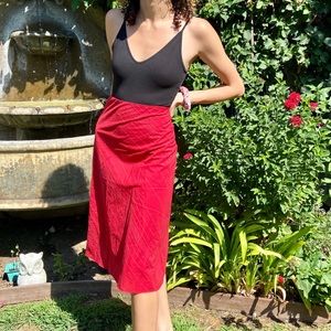 Zara Red Midi Length A Line Skirt 🍄🌹